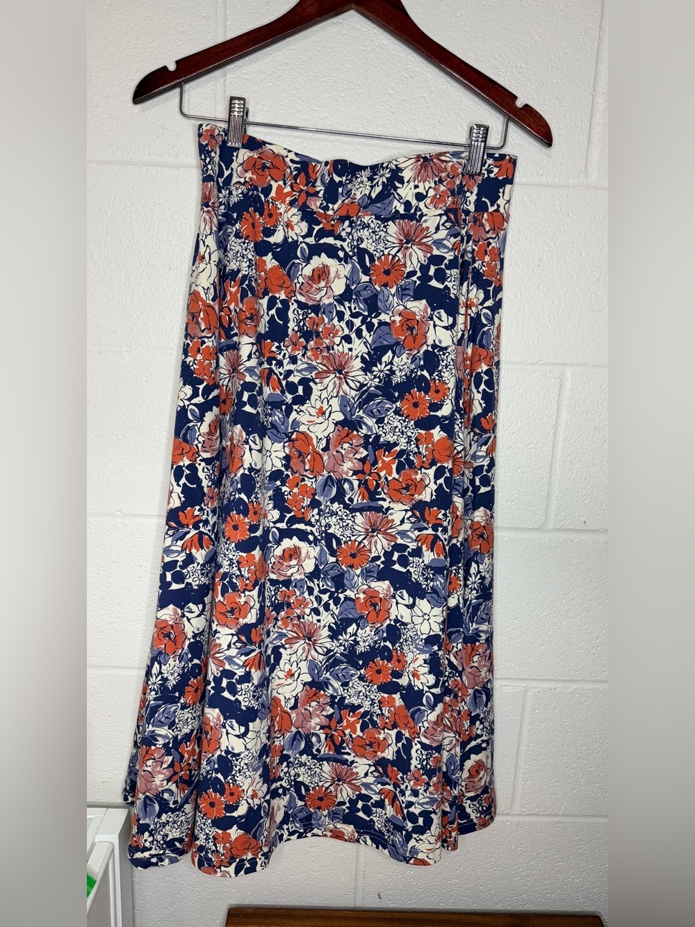 NWT Pact Midi floral skirt with pockets Medium - Picture 2 of 5